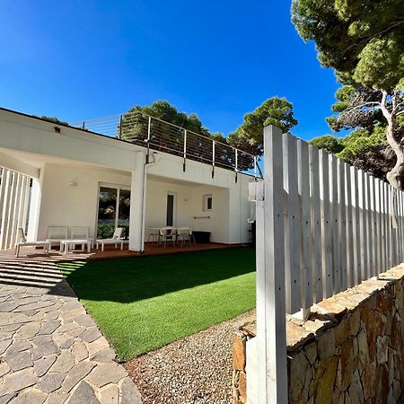 Angolo Mare Apartments & Rooms Porto Pino Exteriör bild